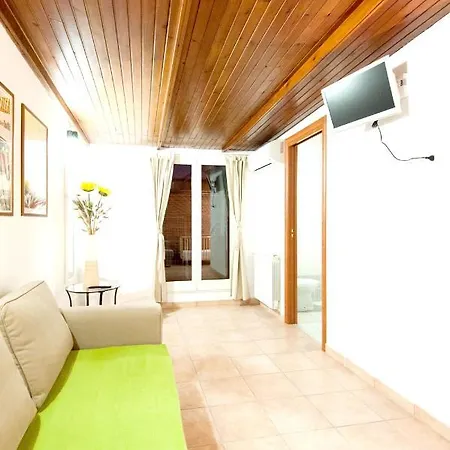 Via Cesare Algranati Apartment